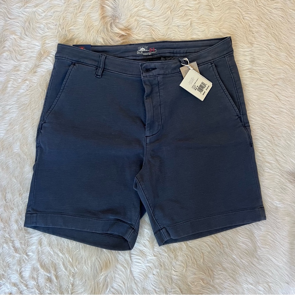 Faherty Garment Dyed Shorts in Blue